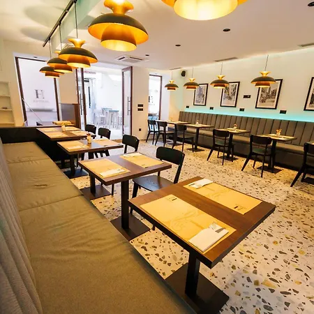 Premium Heritage 4* Задар