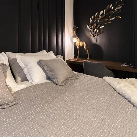 Premium Heritage Bed & Breakfast