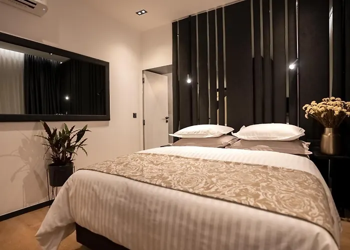 Bed & Breakfast Premium Heritage 4*