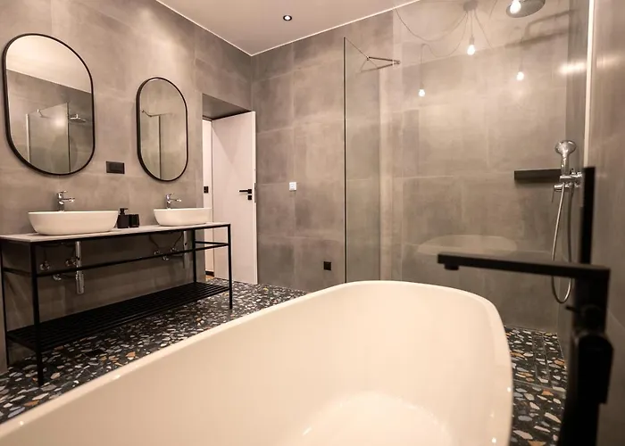 Bed & Breakfast Premium Heritage 4*